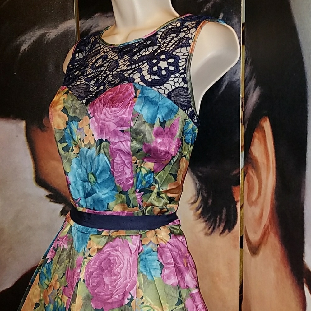 Tatyana Mirabelle Vintage Pinup Floral Dress w Dark Blue Purple Inlay Top Lace - Picture 5 of 8